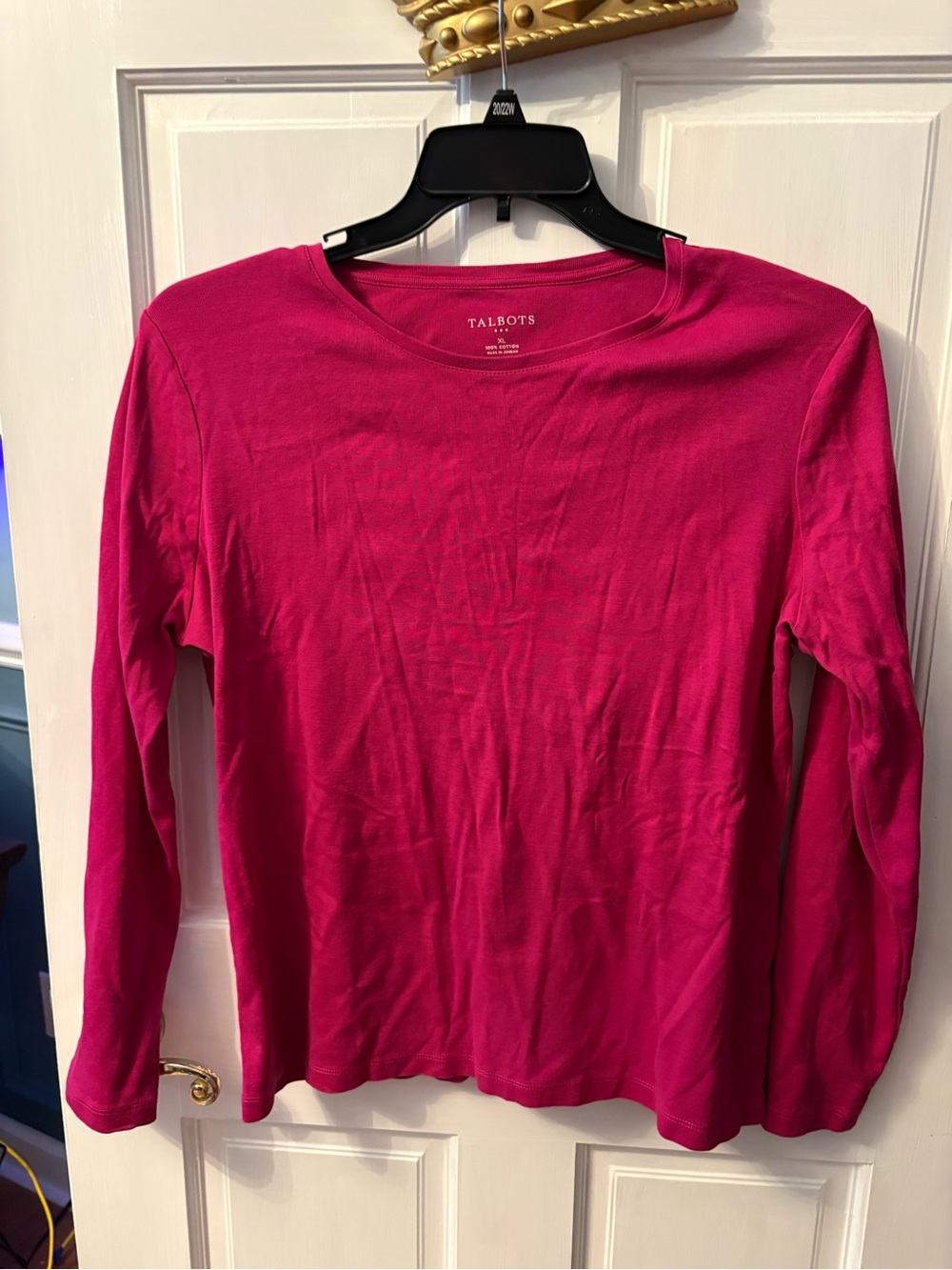 Talbots Long Sleeve Crewneck Top in Bright Pink